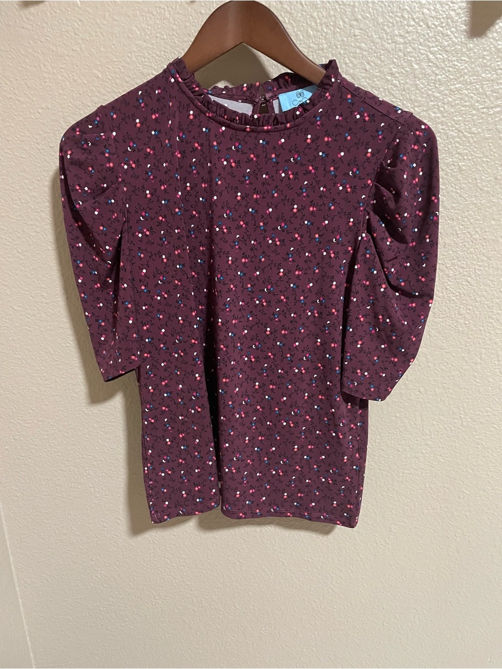 CeCe Plum Floral Puff-Sleeve Blouse